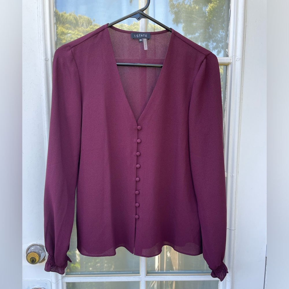 1.STATE V-neck blouse with covered buttons